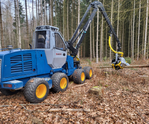 Harvester Novotný H512 