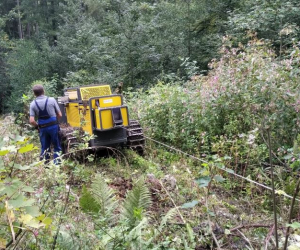 Terénní ukázka švýcarského železného koně Raup -Trac RT50