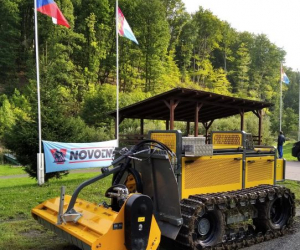 Terrain demonstration of the Swiss iron horse Raup-Trac RT50