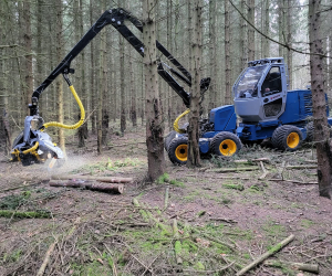 Harvester Novotný H512 